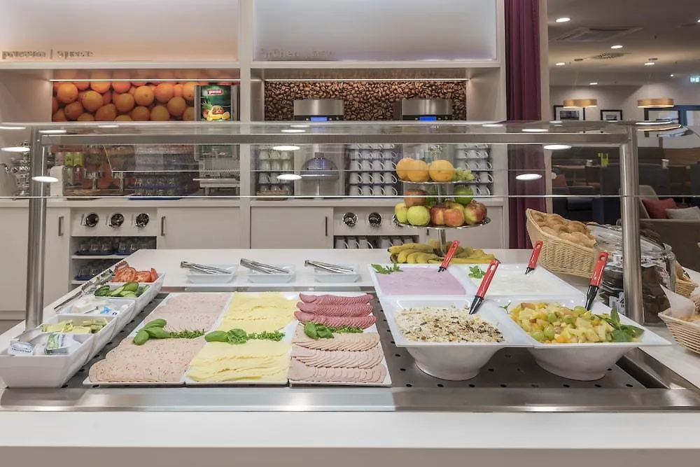 Hampton By Hilton Munich City West 3*,  Germany