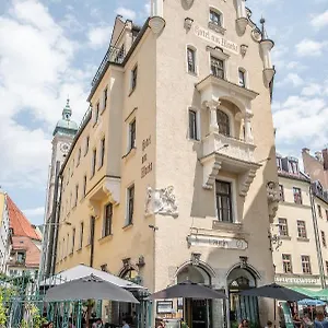 Am Markt *** München
