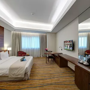 Center الشارقة