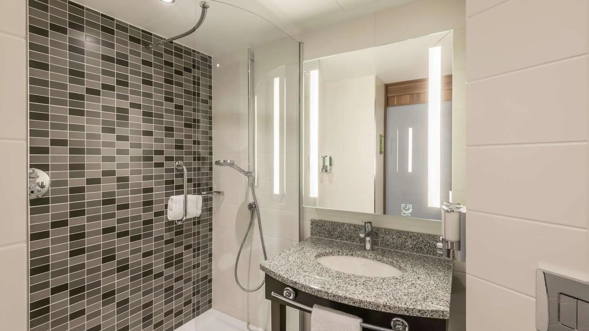 Hampton By Hilton Munich City West