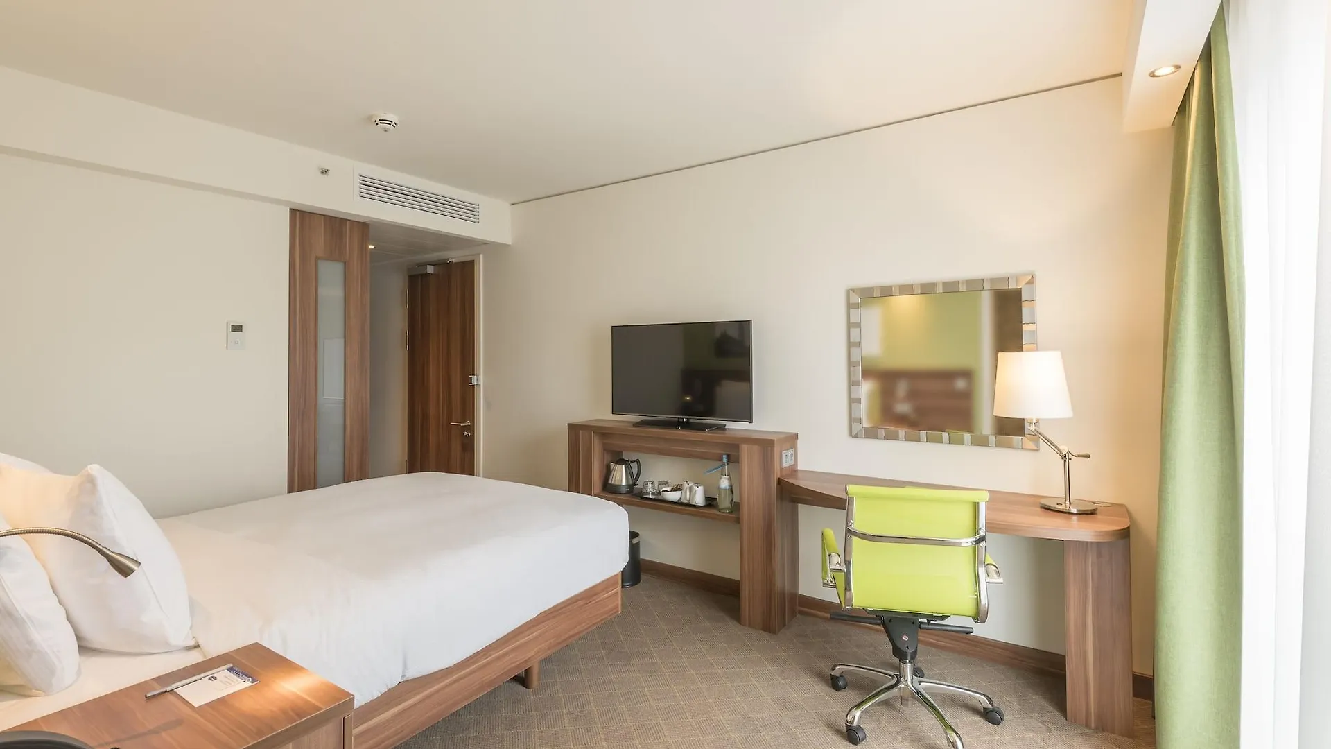 Hampton By Hilton Munich City West Hotel