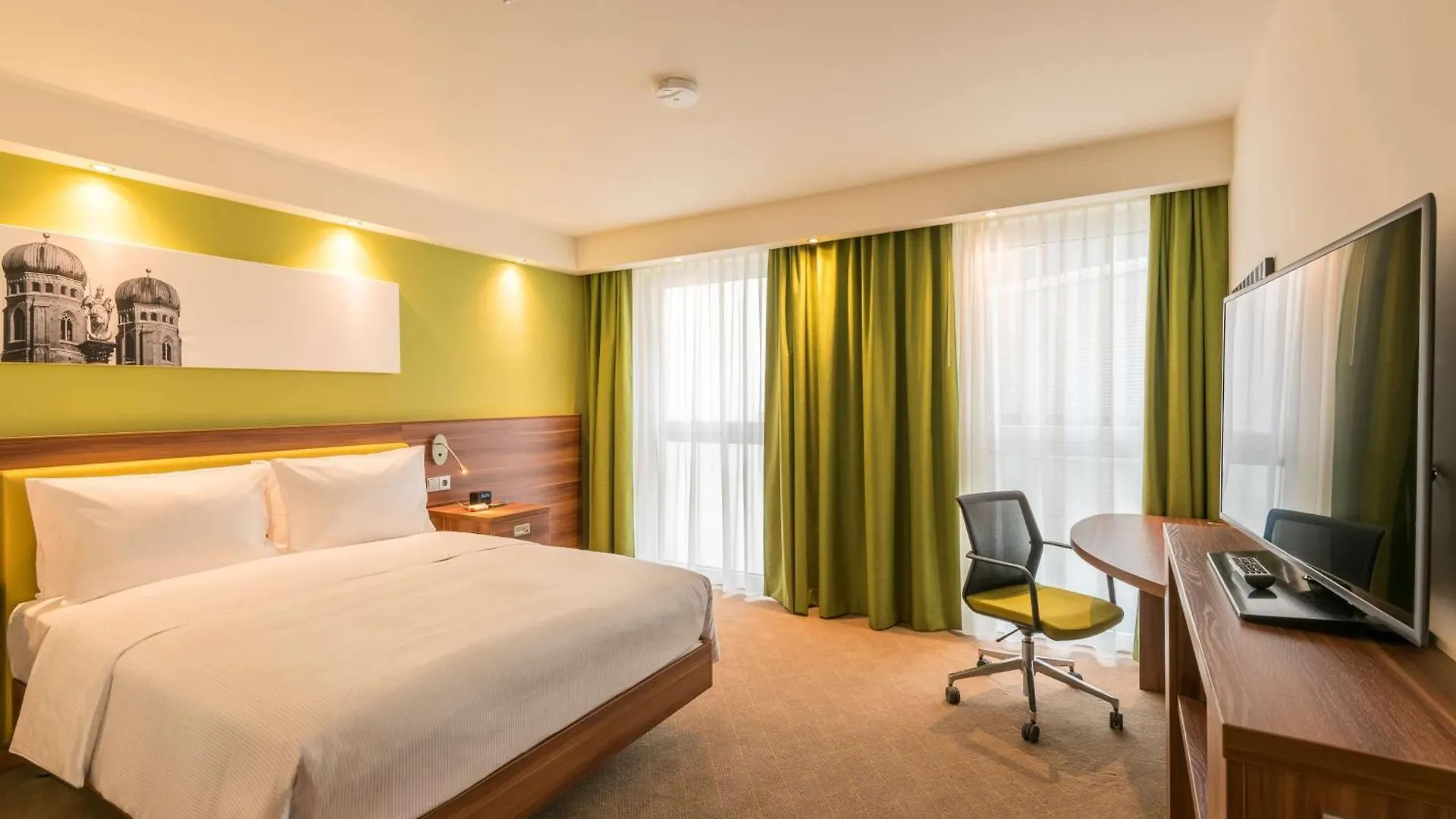 Hampton By Hilton Munich City West